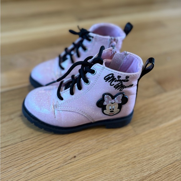 Disney Pink Sparkle Toddler Minnie Mouse Girl's boots size 8 - Picture 1 of 8